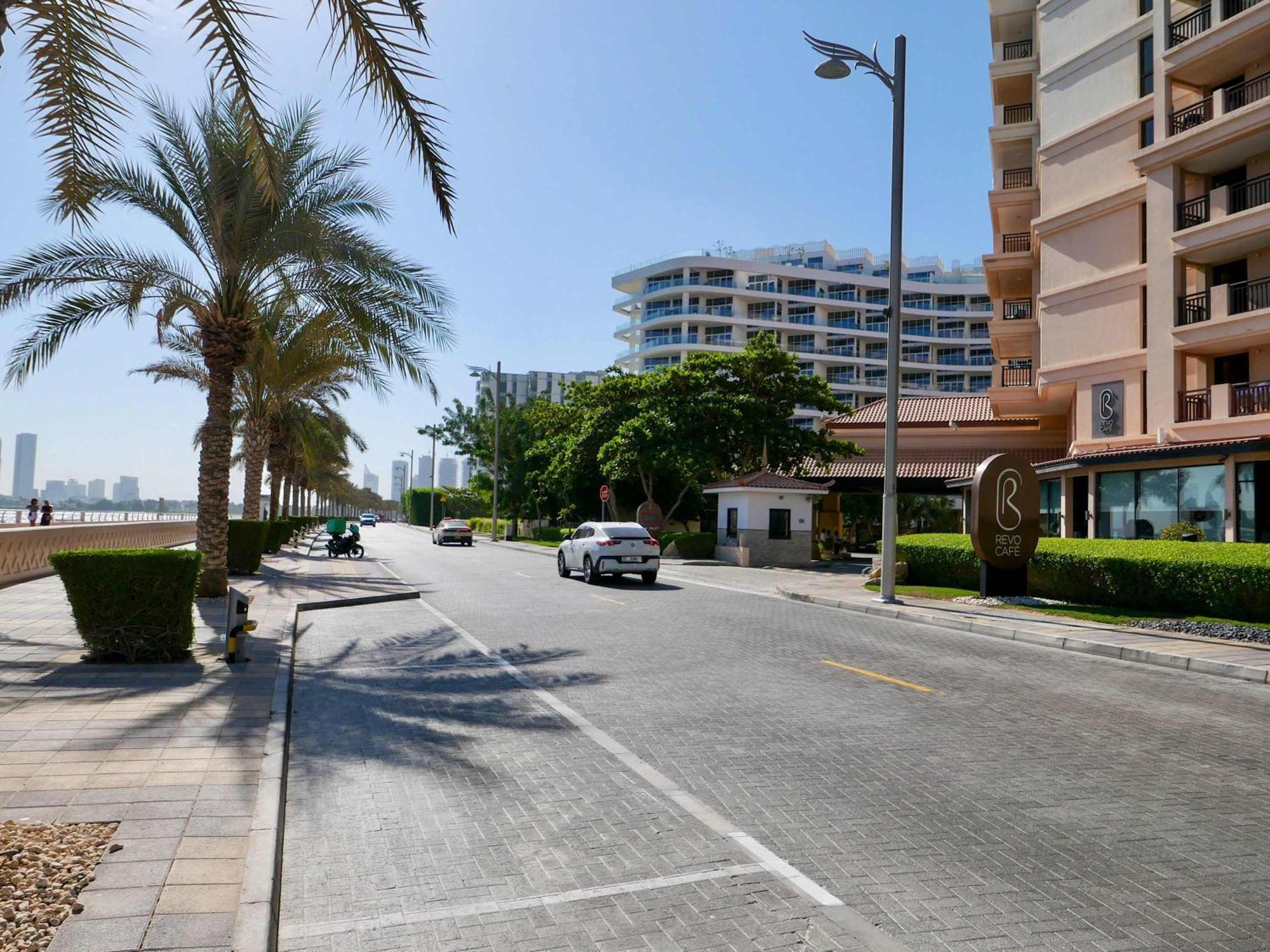 Oceanfront 2br With Perfect Views *
