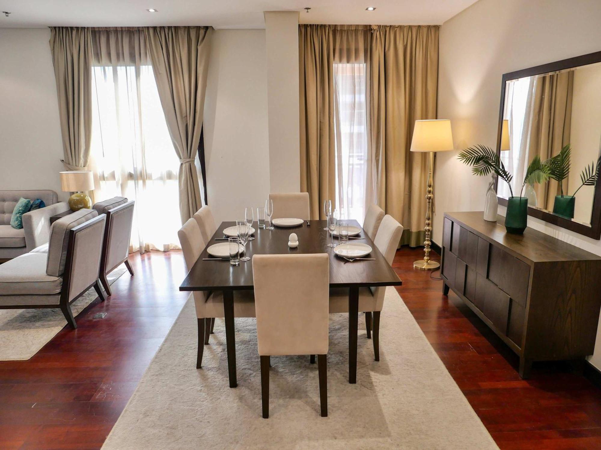 Oceanfront 2br With Perfect Views Dubai